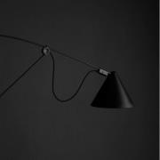 midgard LED-Wandlampe AYNO L, schwarz/schwarz 3.000 K 130 cm