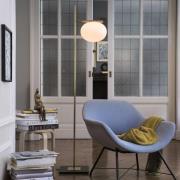 Oluce Stehleuchte Alba, bronze, weiß, 1-fl., Glas, Metall